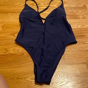 Cupshe bathing suit NWT